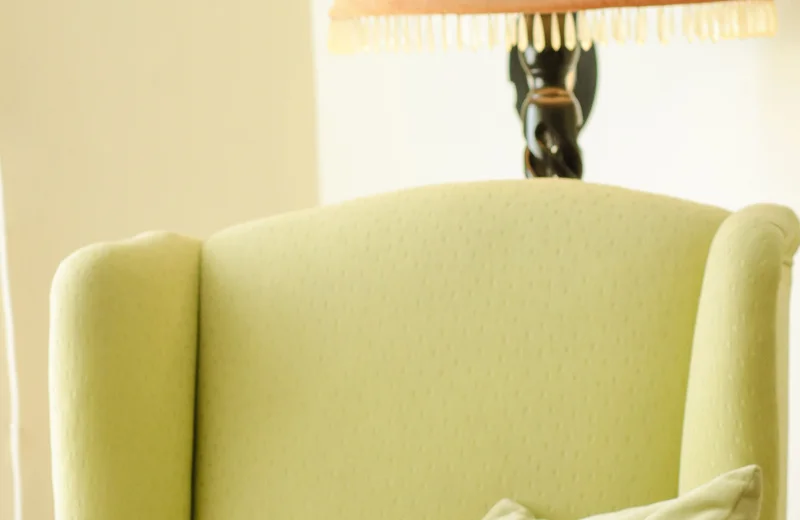 Living Room Lighting Ideas for UK Rentals (No Rewiring)