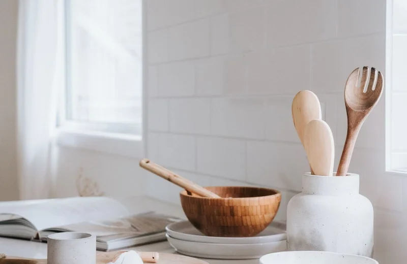 Small Kitchen Ideas UK: Budget Storage Solutions