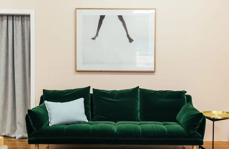 Soft Minimalism Living Room Ideas for UK Homes