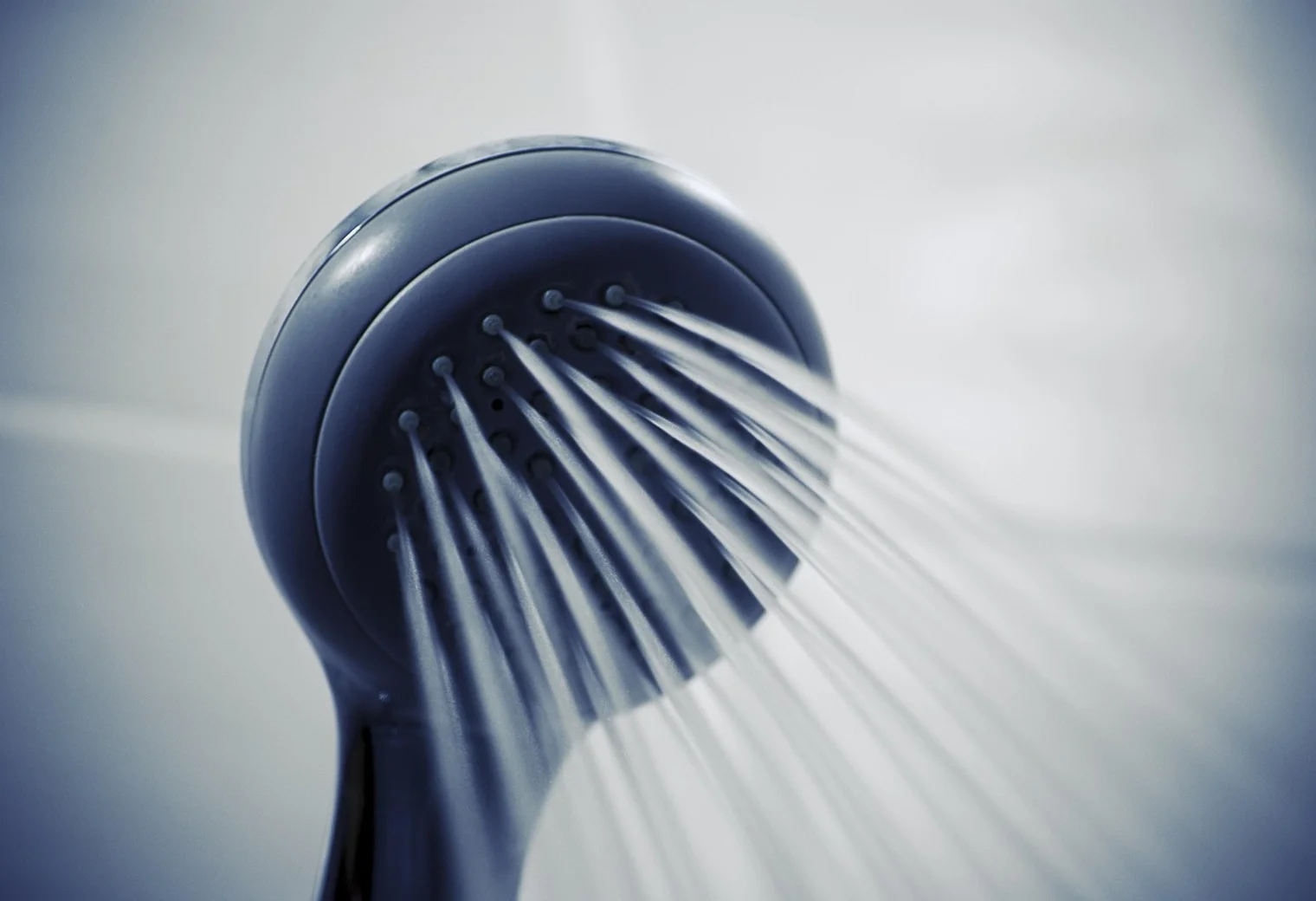 Small Wet Room Ideas UK: Layout, Cost & Waterproofing Basics
