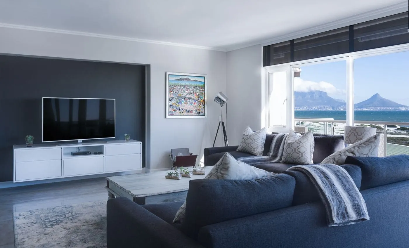 11 Living Room Colour Schemes UK