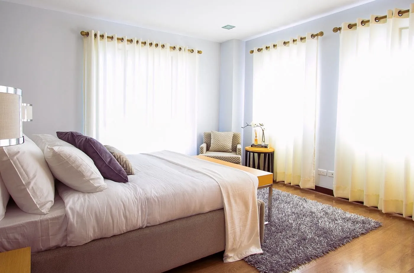Renter-Friendly Bedroom Ideas UK (No Nails, No Damage)